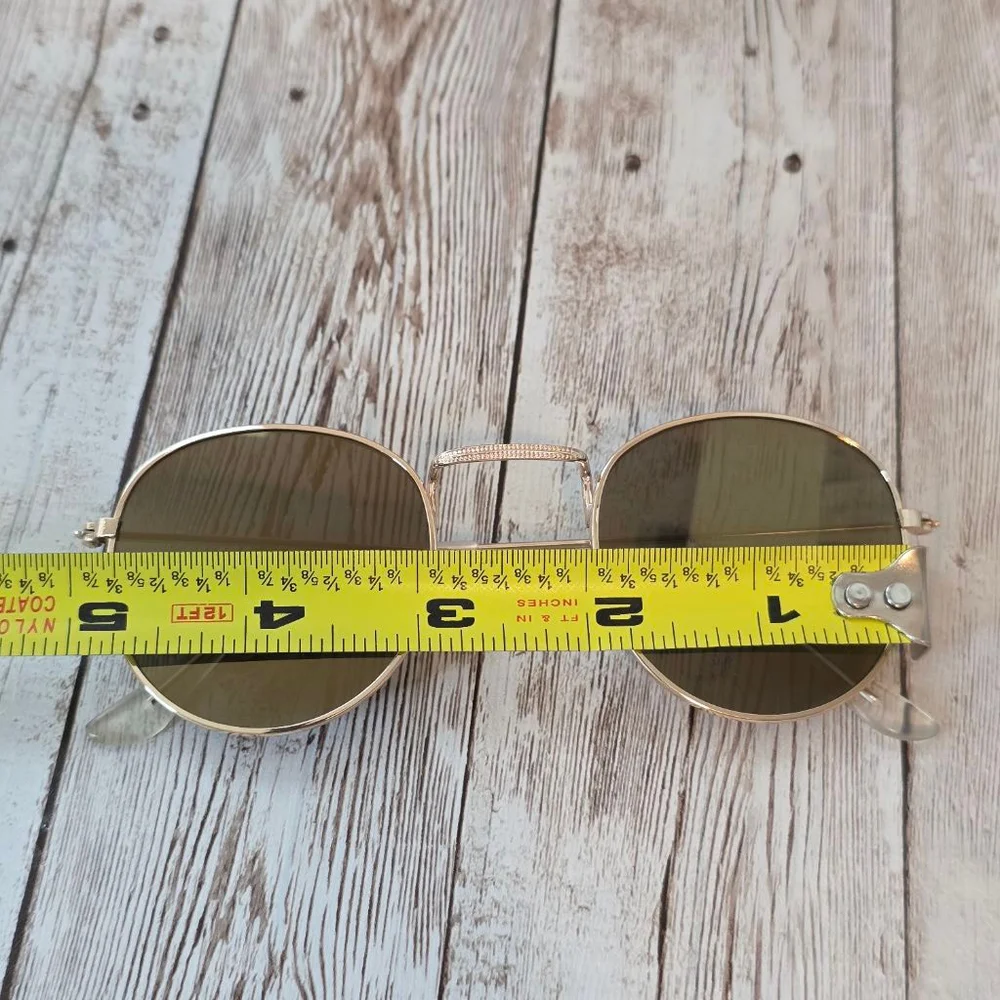 Women's Gold Round Sunglasses